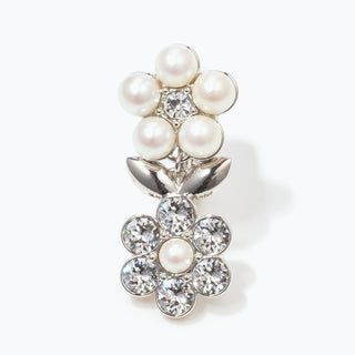 monotone flower clip on earrings