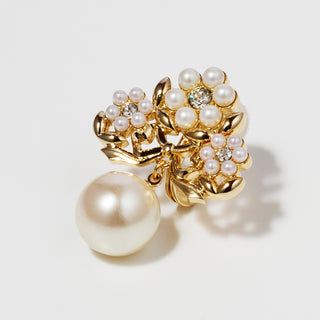 トロワ・フラワーイヤリング