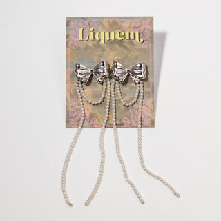 リボンベールピアス