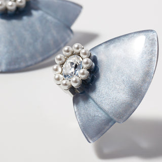 Ribbon Flare clip on earrings