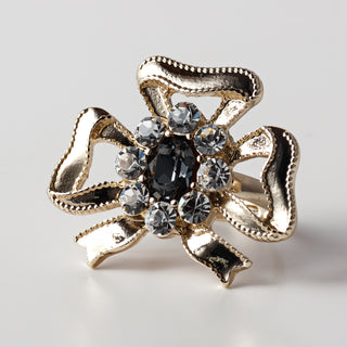 Classic Ribbon Bloom Ring