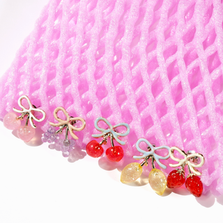 Ribbon Grape Pierced Earrings