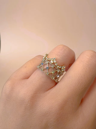 Milfie Flower Ring (Moonlight)