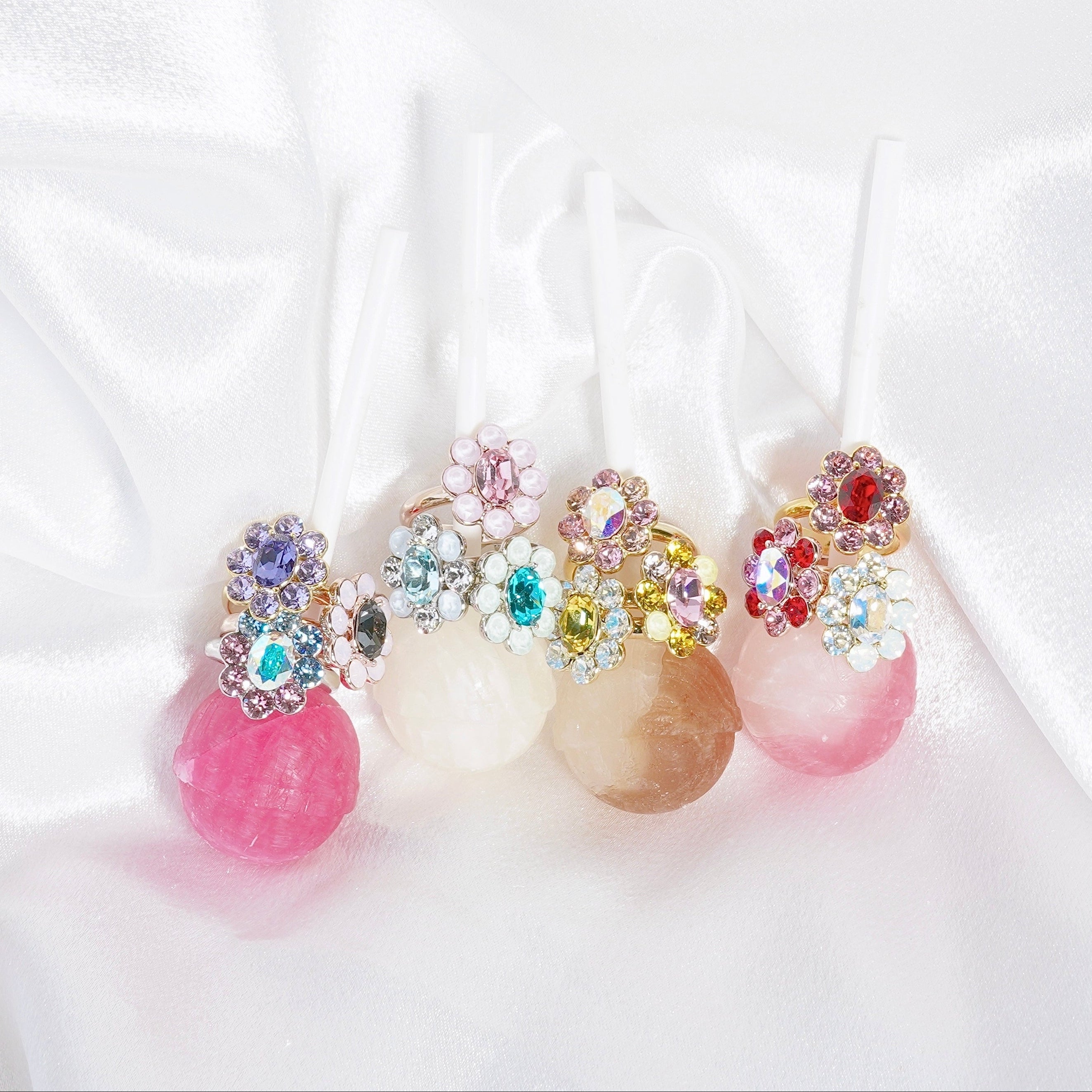 Monthly Bloom Ring 2026 – Liquem