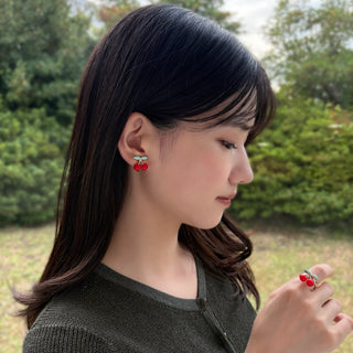 フレッシュチェリーピアス(RED)