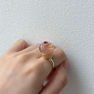 カップケーキリング（チェリークリーム）