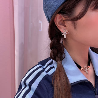 Short Flapper Earrings