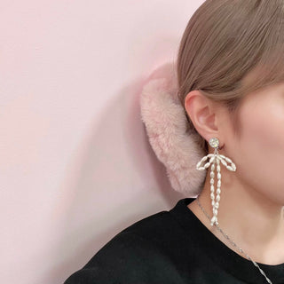 pearl ribbon clip on earrings