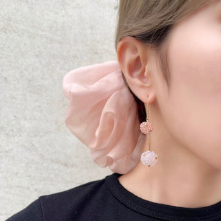 Flower ball bead earrings