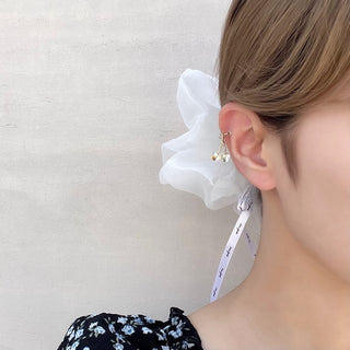 minimini cherry ear cuff (clear soap)