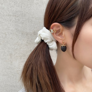 blackberry clip on earrings