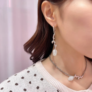 ローズアディクトネックレス