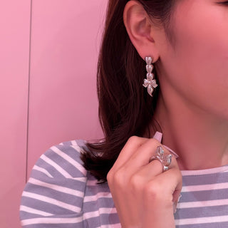 ブレイドピアス