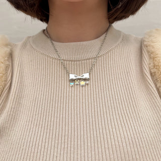 Metal Ribbon Bead Necklace