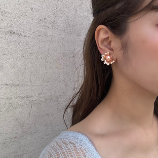 YUKI x Liquem / Flower pearl earrings