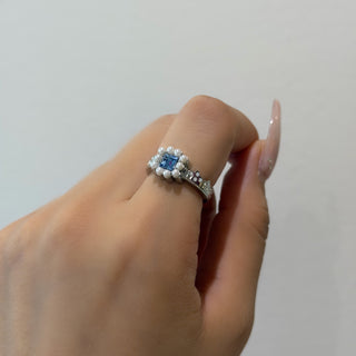Crystal lace ring