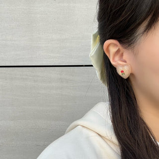 sweet rose clip on earrings