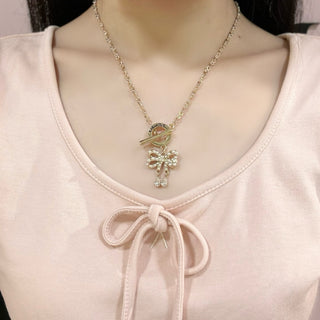 Classic Bow Necklace