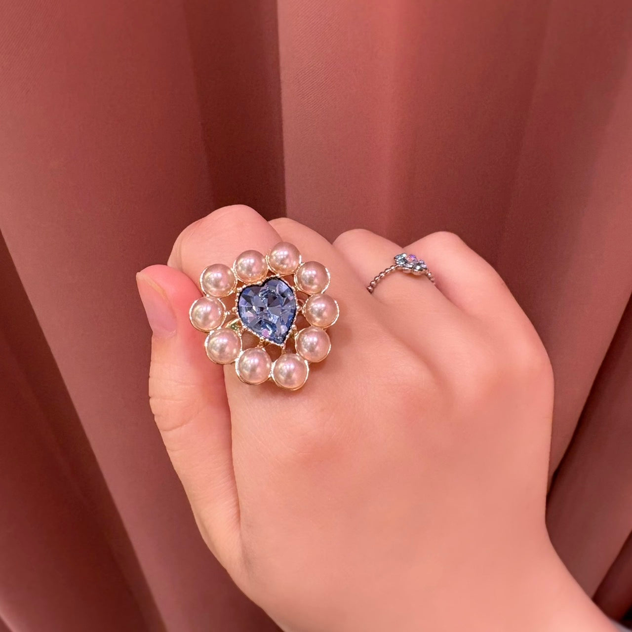 Portrait Heart Ring (Fairy/Aqua) – Liquem - Main Image