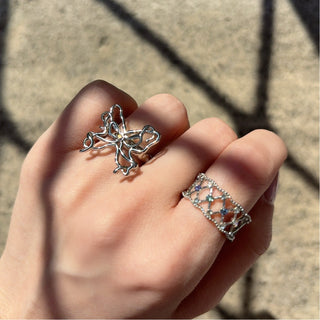 バタフライリボンリング