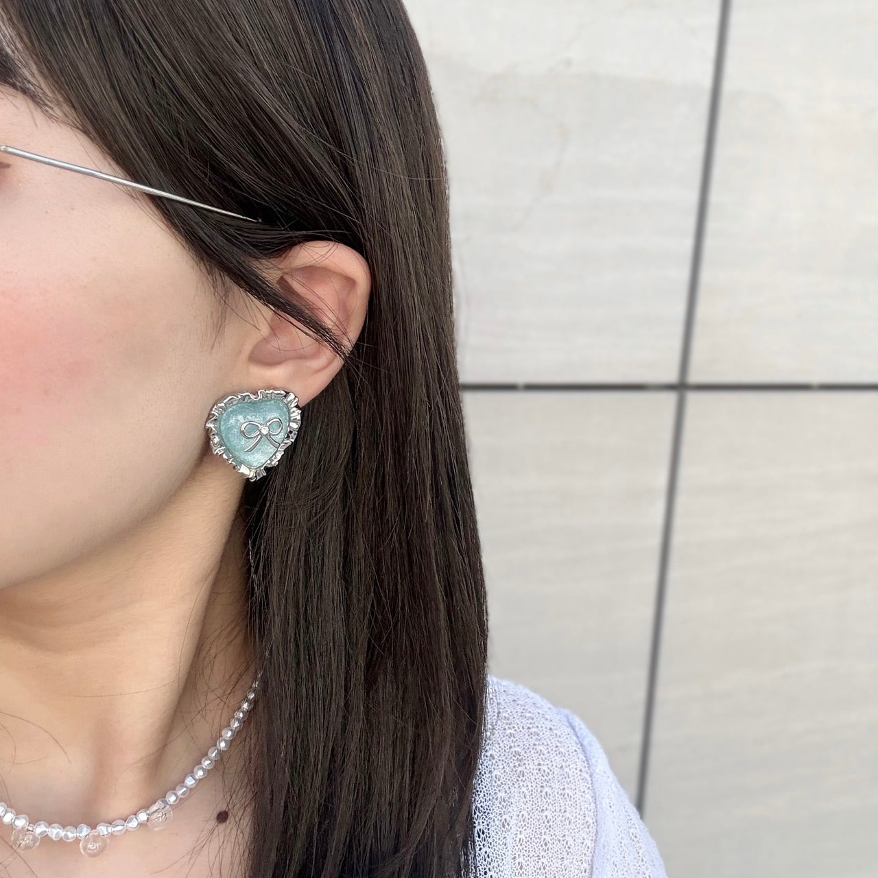 リキュエム ベビーリボンピアス ベビーリボンピアス(ライトブルー) – Liquem