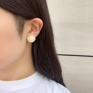 jewel shell earrings