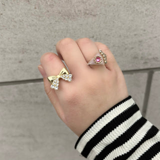 スパークルリボンリング