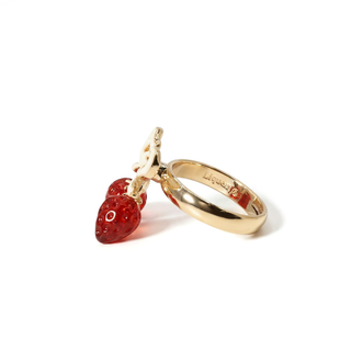 Ribbon Strawberry Ring