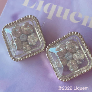 Liquem / ice cube earrings