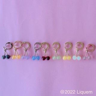 Liquem / mini mini cherry ear cuff (clear RD)