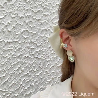 Liquem / snowball heart earrings