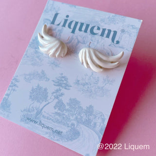 Liquem / Ceramic style little Nike earrings