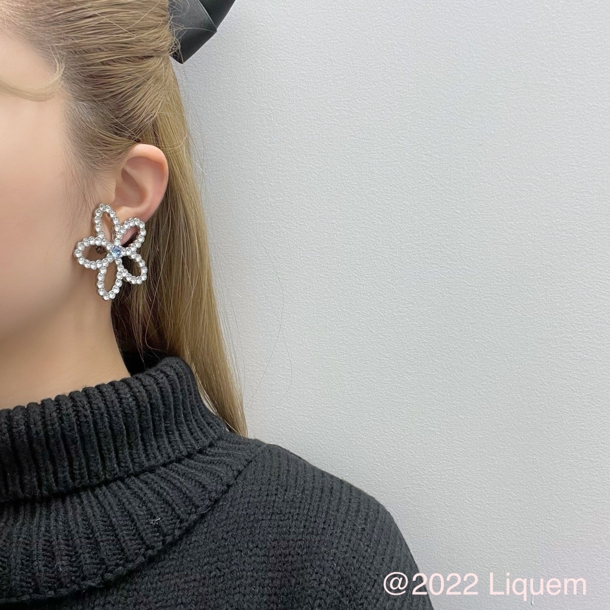 ビッグフラワービジューピアス – Liquem