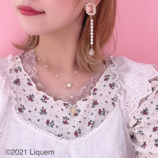 Liquem / Cherry a la mode &amp; flashy earrings