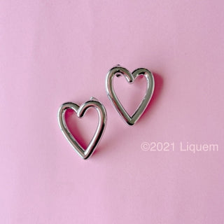 Liquem / heart twist hoop earrings (silver)