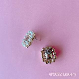 Liquem/Mini portrait earrings (ice)