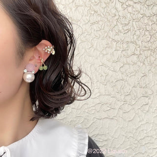 Liquem / Petit rose pearl clip on earrings