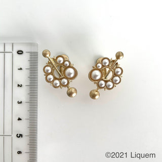 YUKI × Liquem / Pearl circle clip on earrings