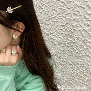 Liquem / Bloom mini one earrings (vitamins)