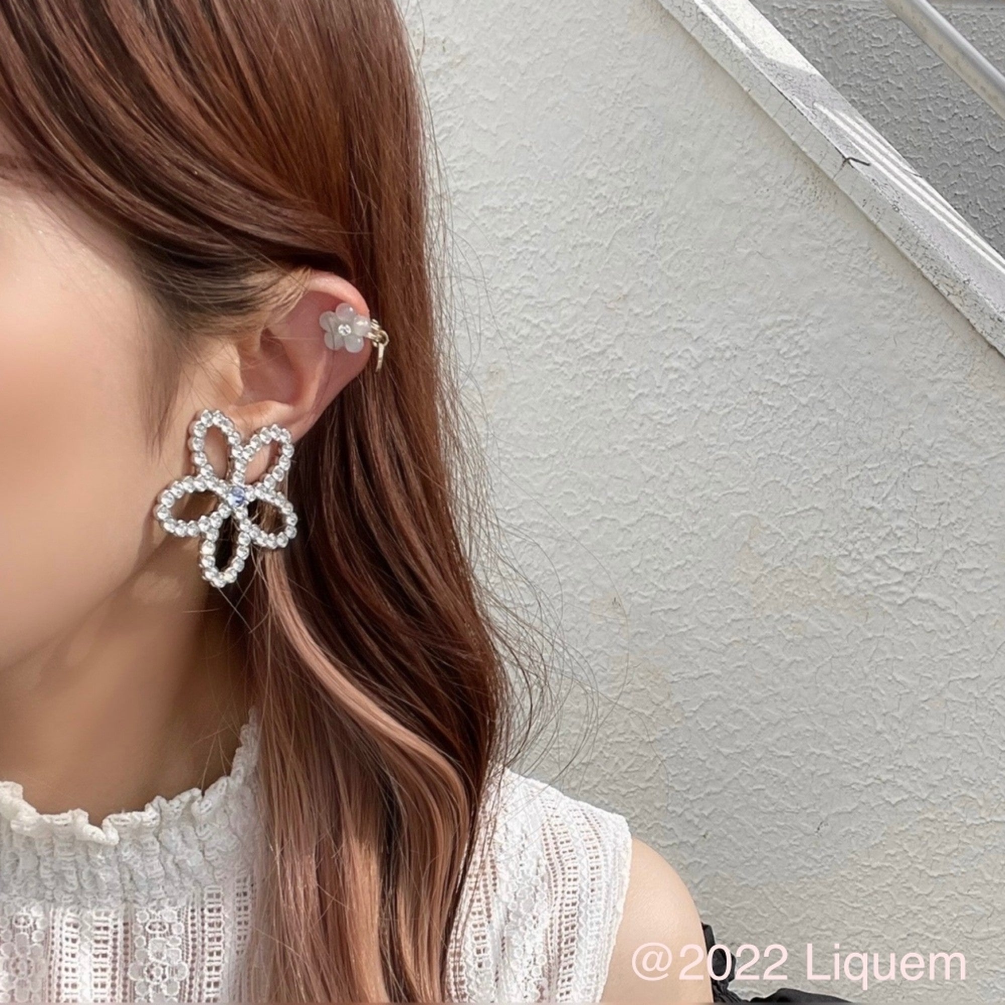 ビッグフラワービジューピアス – Liquem