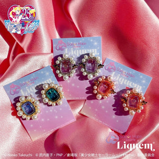 Sailor Moon store x Liquem / Super Sailor Moon intaglio earrings