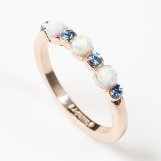 Anneau de bijou d'opale