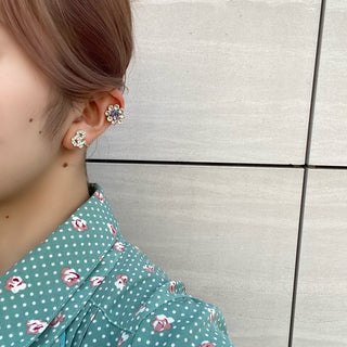 Symbol mini one clip on earring (&amp;)