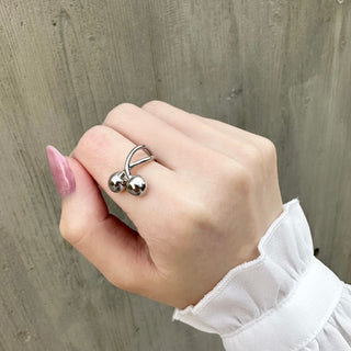 Cherry ring (ALL silver)