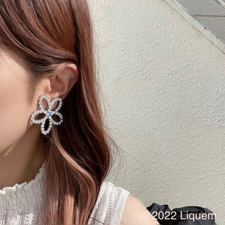 big flower bijou earrings