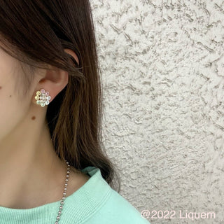 Liquem / Bloom mini one earrings (vitamins)