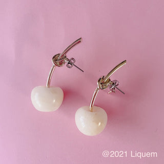 Liquem / Cherry earrings (Marble CREAM)