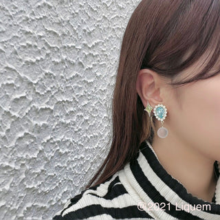 Liquem/mini snowball earrings