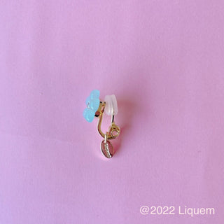 Liquem / Flower mini one clip on earrings (BL)