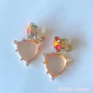 Liquem / cocktail clip on earrings (Cosmopolitan)